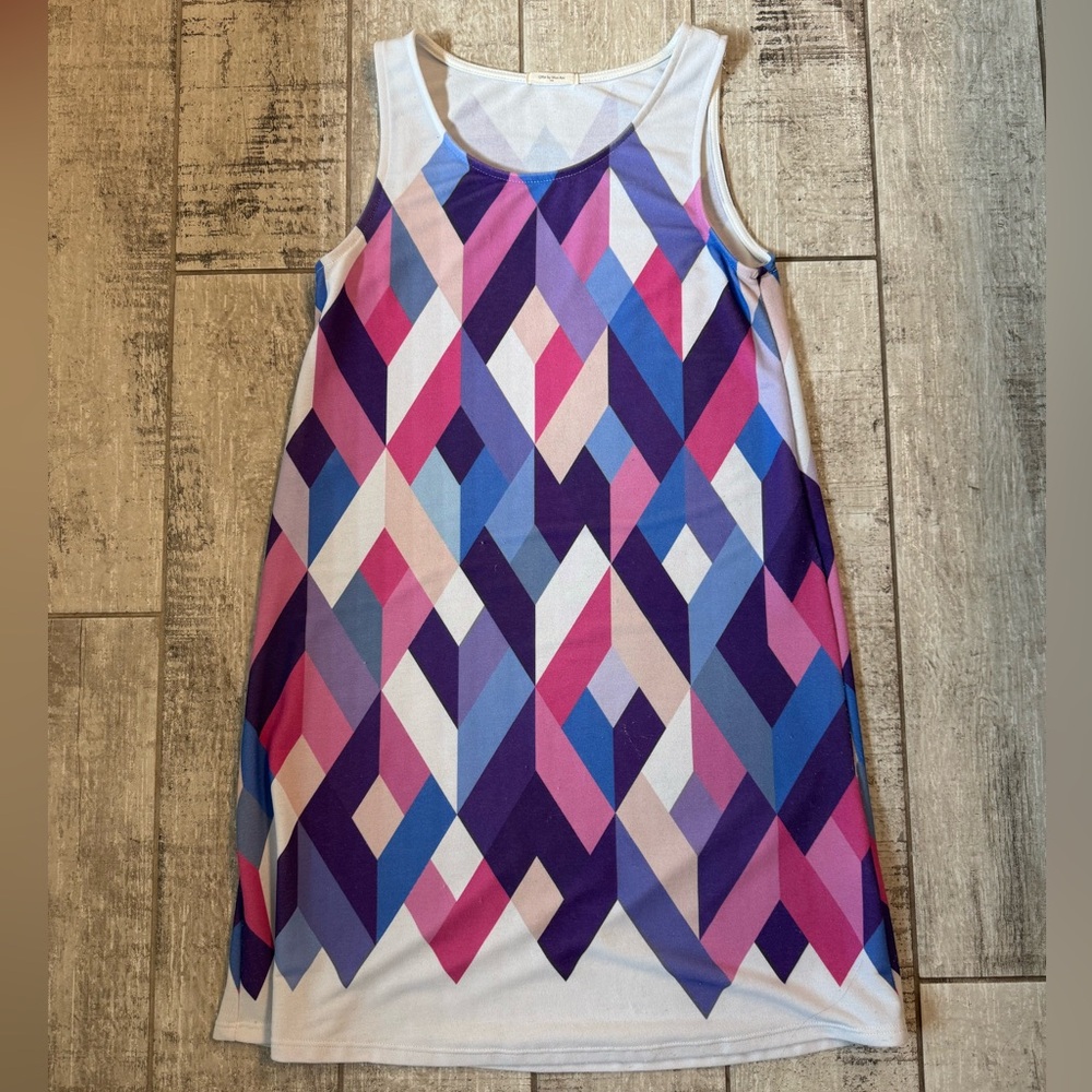 Geometric Patterned Sleeveless Dress